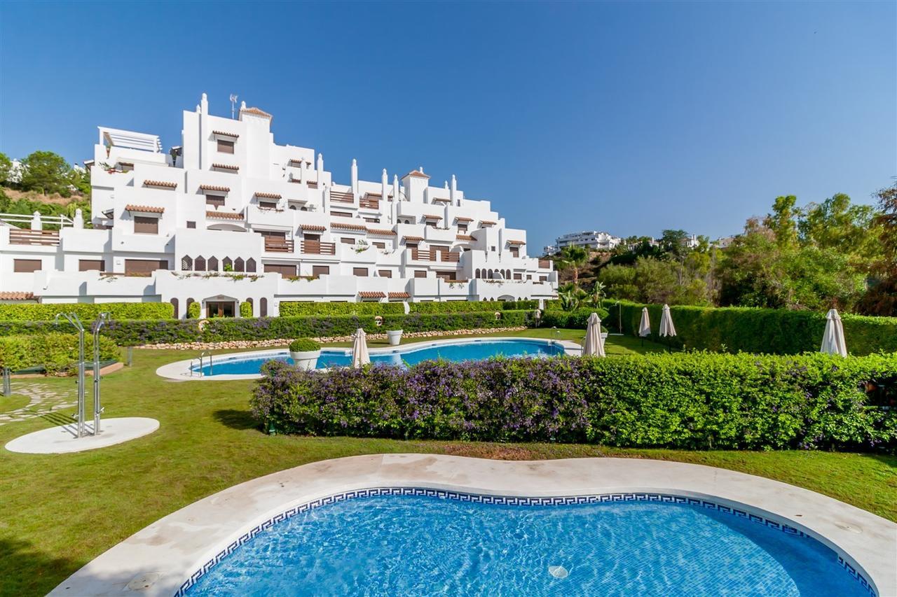 Golf Hill Estepona Canovas Extérieur photo